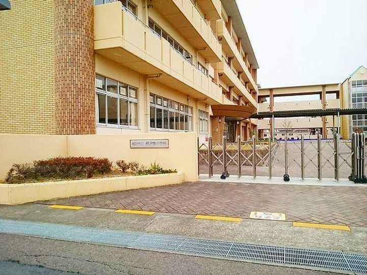 コンフォート103の周辺