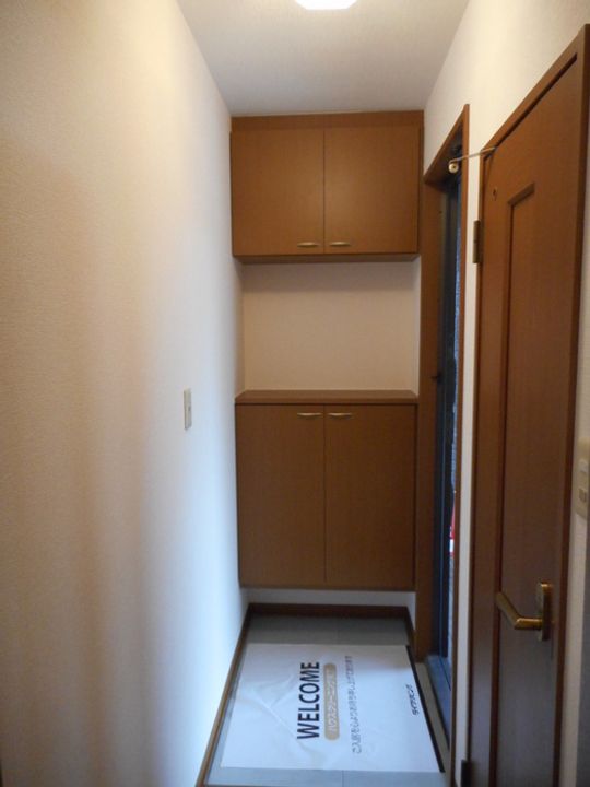 シエルコートIIIの玄関