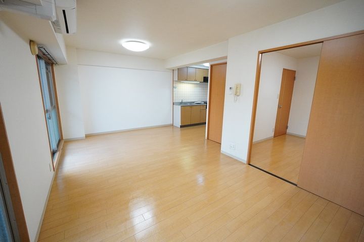 クレアール古城203の内装