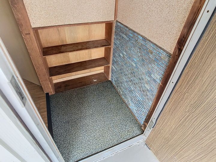 コーポ近藤202の玄関