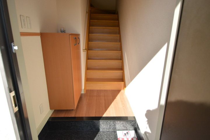 カーサ フェリーチェ201の玄関