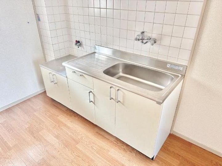 シャトーエルク00202のキッチン