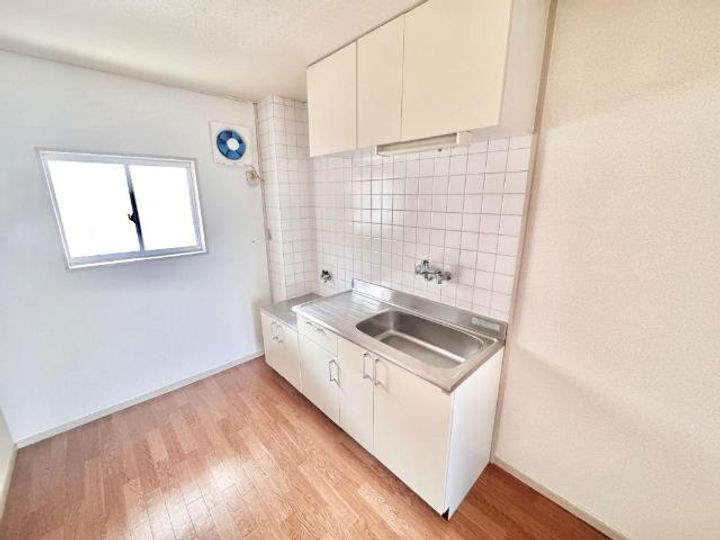 シャトーエルク00202のキッチン