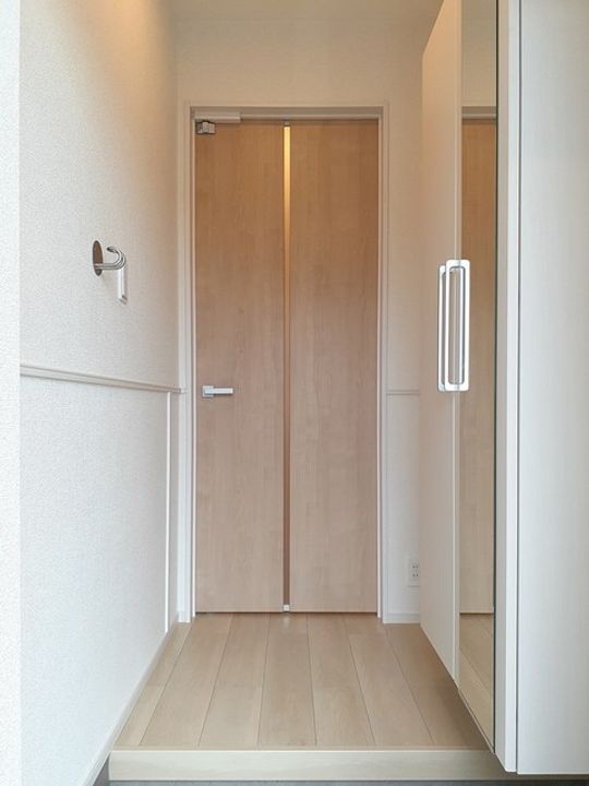 ハートランド神守 Aの玄関