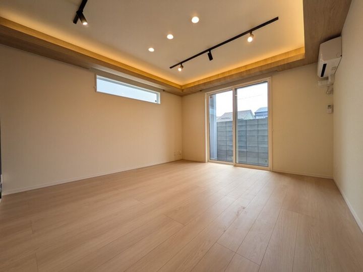 YOKOI HOUSE ⅩI101の居間