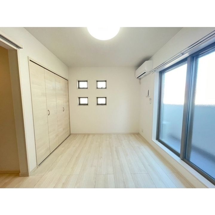 クレール ヴェールメゾンⅠの居間
