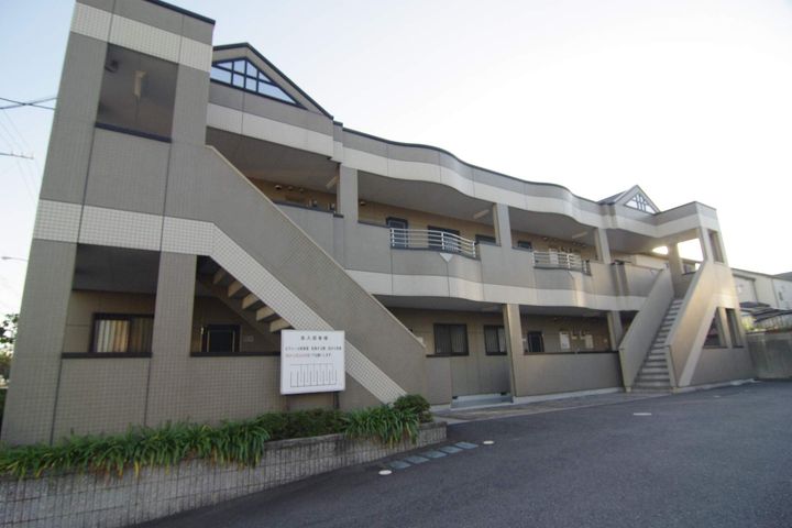 エクレールの外観
