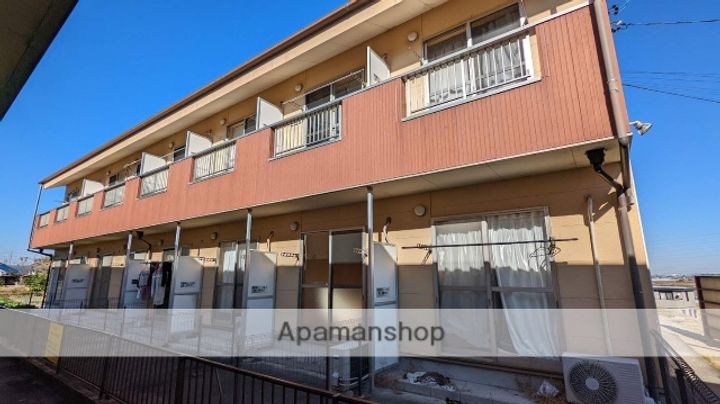 レークハヤⅢの外観