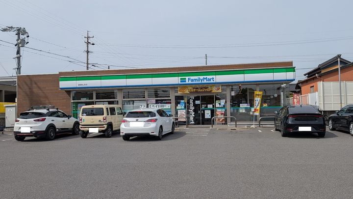 サニーブローテ カネサワの周辺