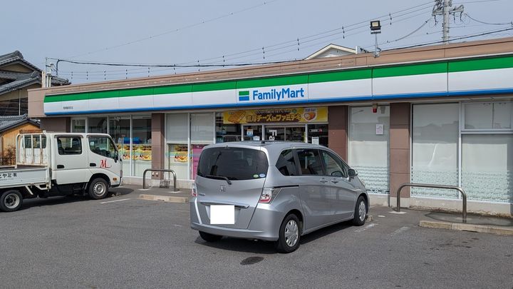 サニーブローテ カネサワの周辺