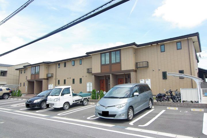 メゾン伏見の外観