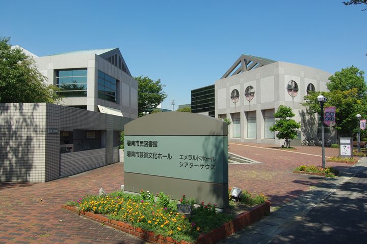 レオネクストパッション101の周辺