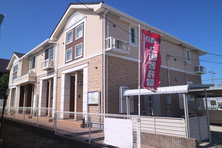 ラ・ルーチェの外観