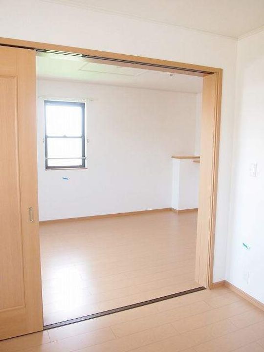 エレガントのその他画像