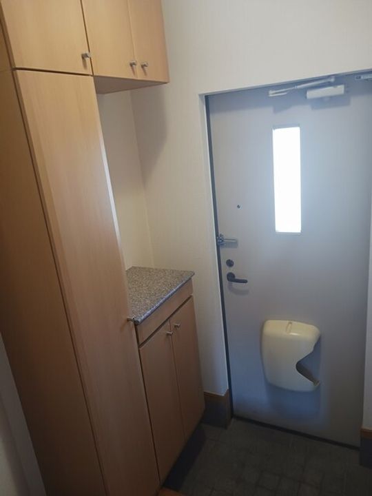 サニー・レジデンスの玄関