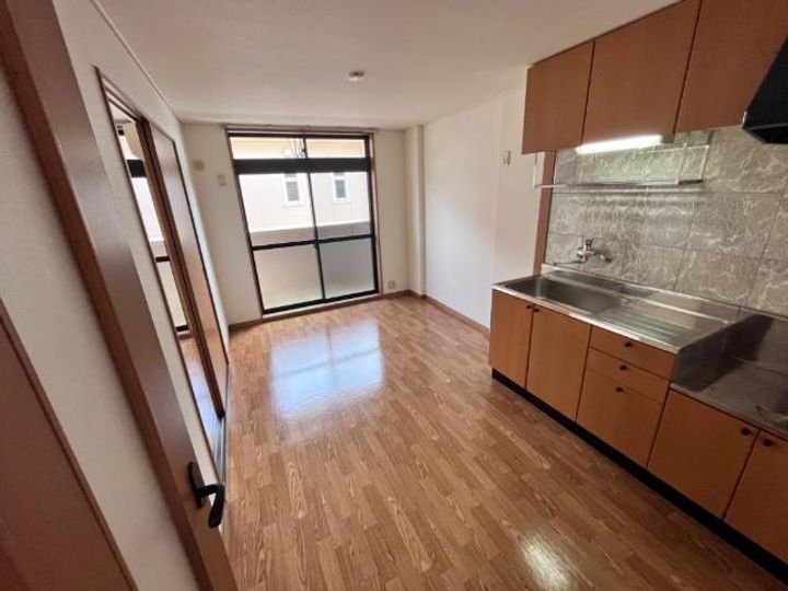 グリーンパレスⅡ202の居間