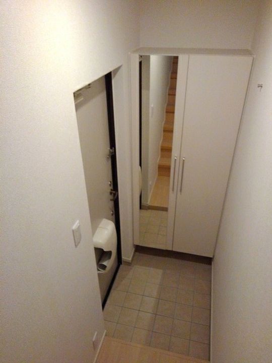 フォレスト 横須賀の玄関