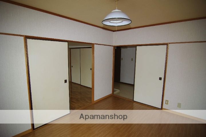 STAXヒルズAの居間