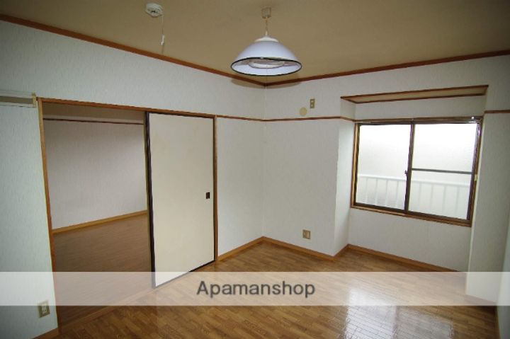 STAXヒルズAの居間