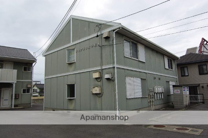 フレグランス中松A202の外観