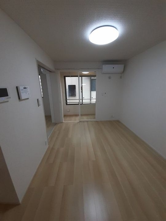 Nリシェス羽塚の居間