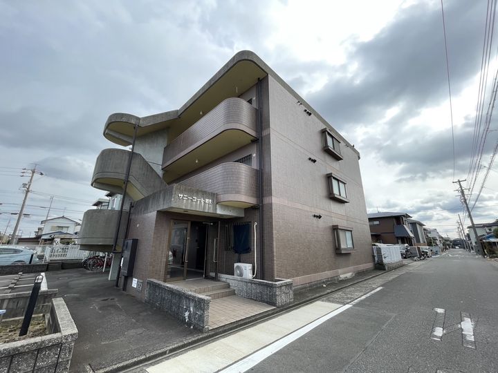 サニーコート坂野の外観