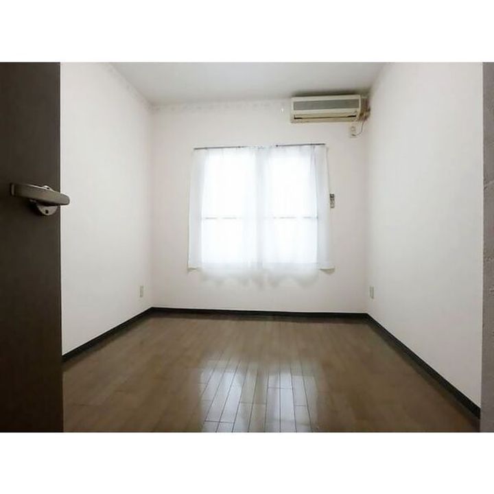 シャトーマジョールの居間