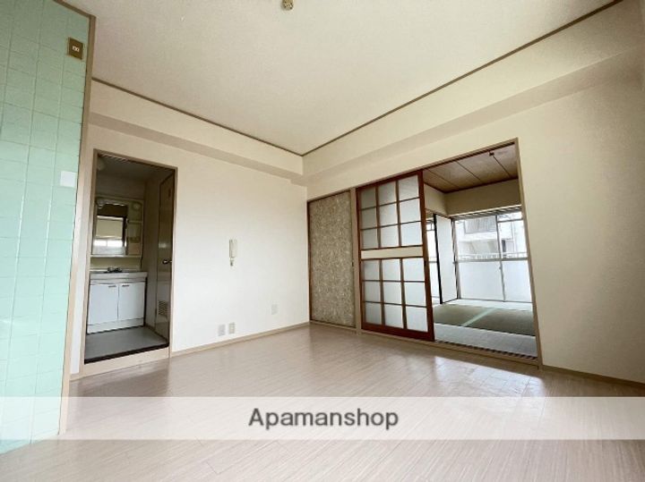 グリーンハイツ和の内装