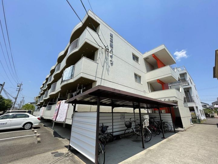 明正雅ハイツの外観