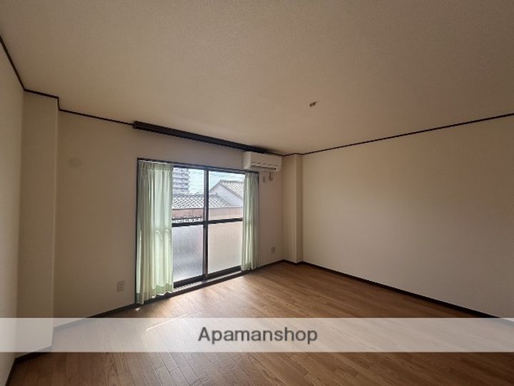 ガーデンハウスⅡの内装