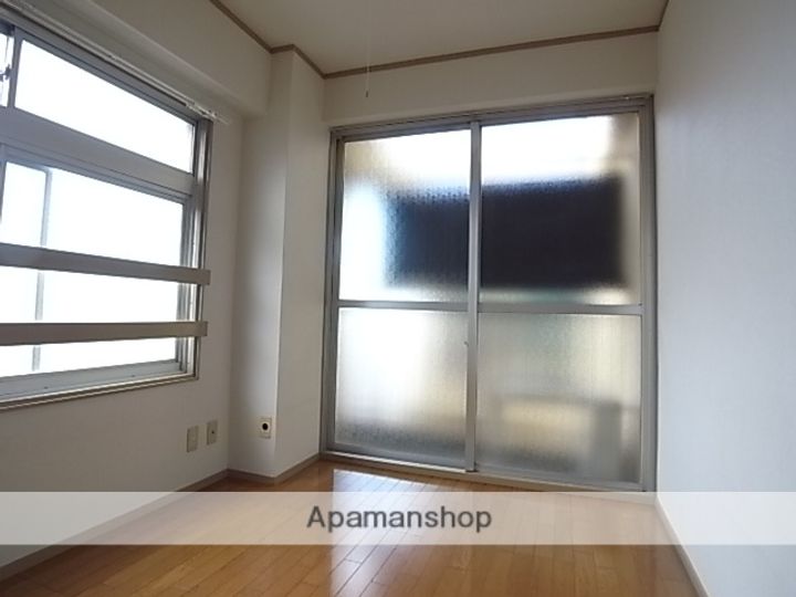 第101プロスパービルの内装