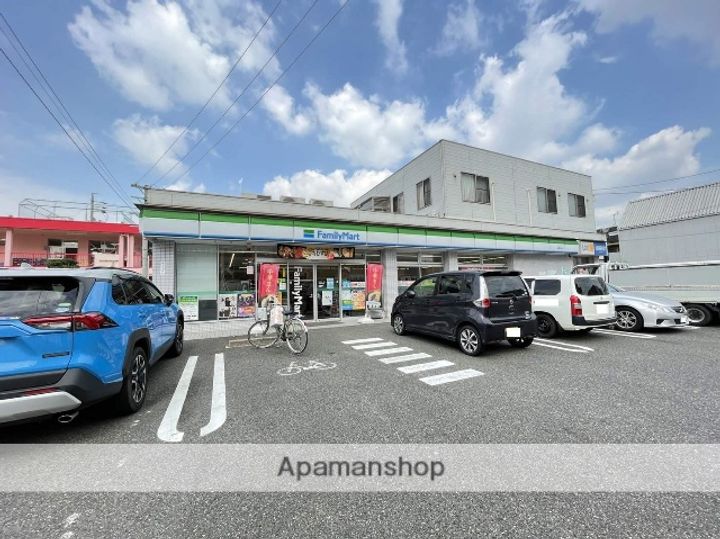 Kスクエアサウスの周辺