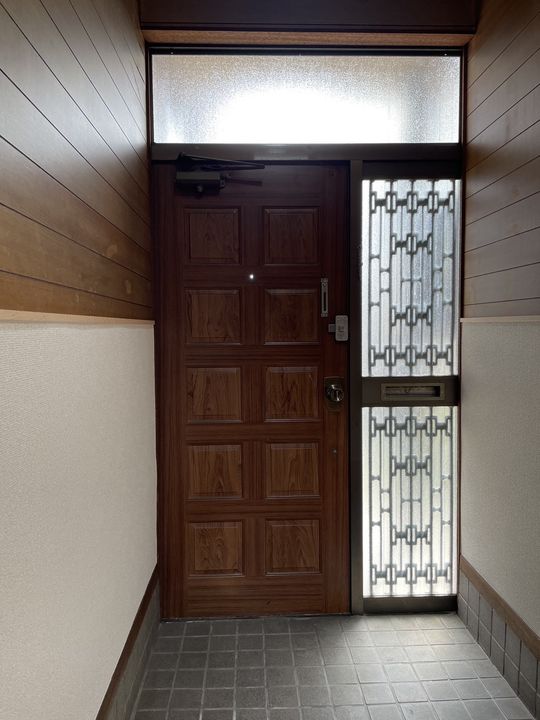 愛知県名古屋市港区本宮町1丁目(一戸建)の賃貸物件の玄関