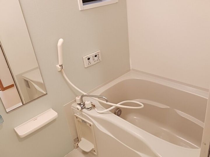 ソレイユⅠの風呂