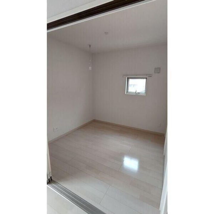 Prio笠寺201の居間