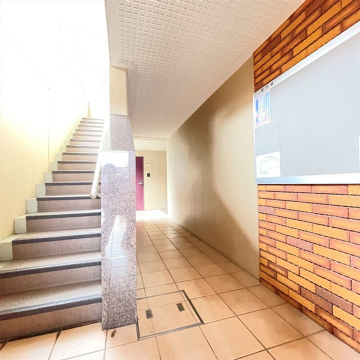 WING MAY WESTの周辺