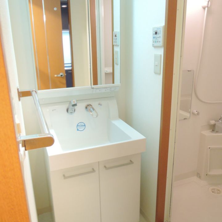 WING MAY WESTのその他画像