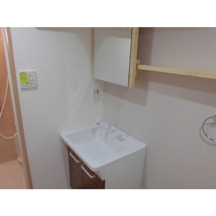 アースクエイク花塚のその他画像