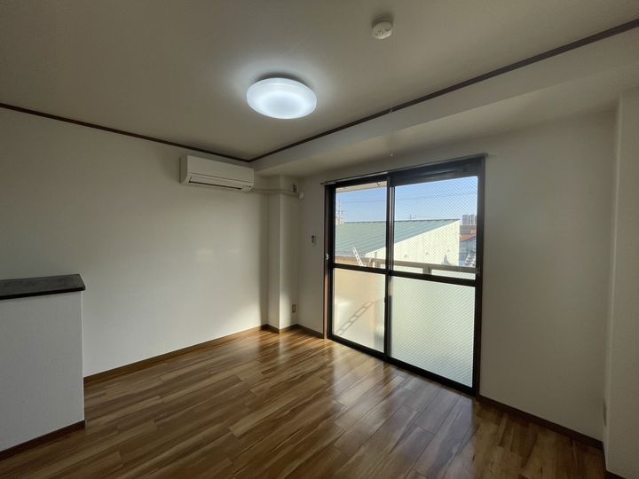 メゾン元禄の居間