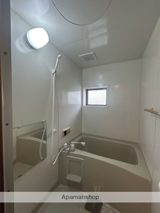 ルミエールメゾンの風呂