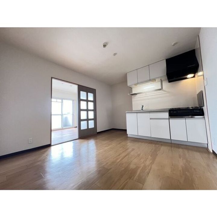 エスポワールメゾン神郷(しんごう)のキッチン