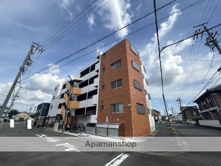 レジデンス遠若の外観