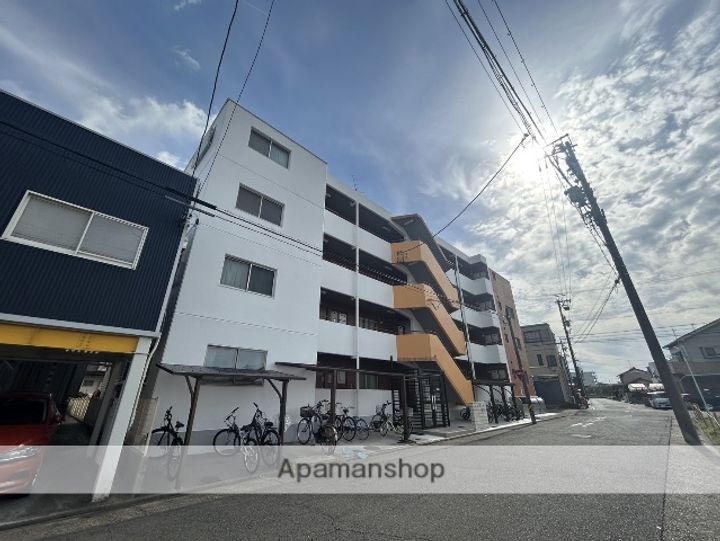 レジデンス遠若の外観