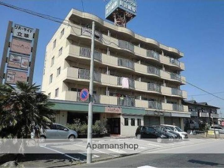 プレズ名古屋入場の外観