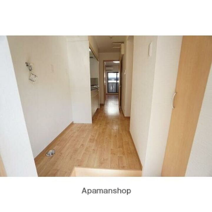 A・CITY名港の玄関