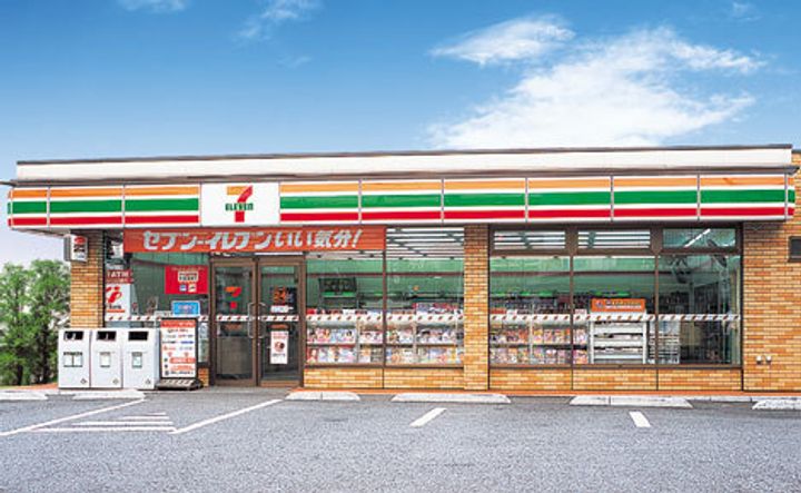 CIELUNAの周辺