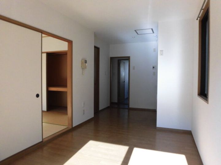 リマーニ江松の居間