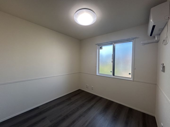 アン・ジュール中郷の内装