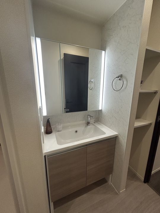 アン・ジュール中郷のその他画像