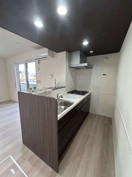 FORUTUNA・ZUKAIIIのキッチン